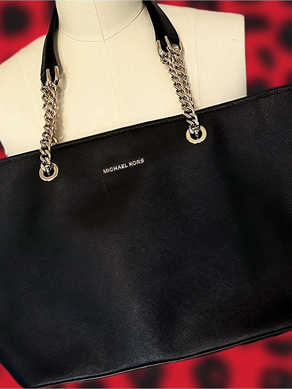 MICHAEL KORS Black Jet Set Travel Tote Saffiano Leather Bag